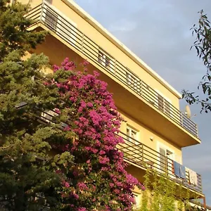 3* Gostinjska kuća Dora